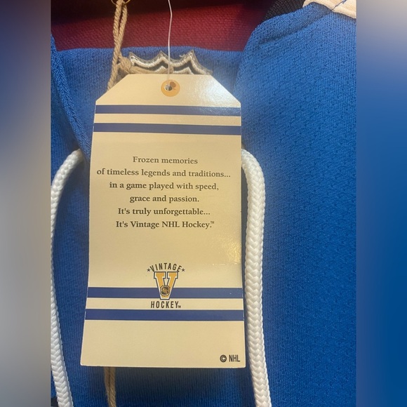 NWT Mitchell Ness NHL Nathan MacKinnon Colorado Avalanche Hockey Jersey Small - Picture 6 of 13